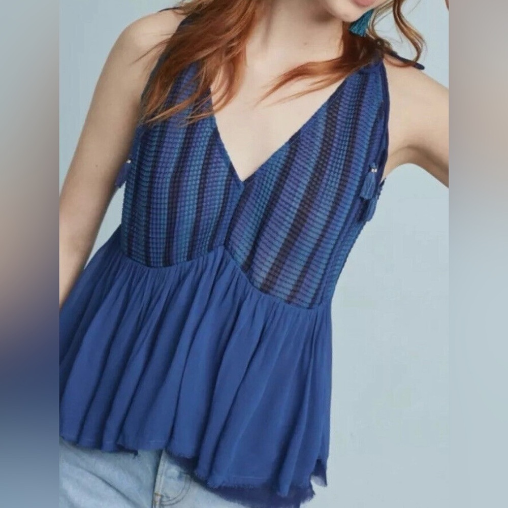 AKEMI + KIN Baka Tassel Tank in blues - size xs